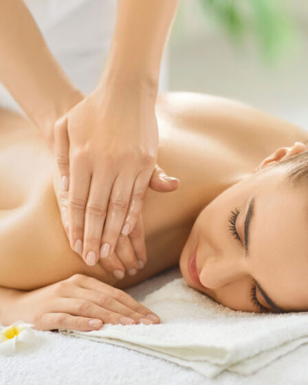 10 benefícios da massagem relaxante: descubra como cuidar do corpo e da mente pode transformar sua rotina