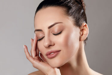 Se o skincare já não entrega o mesmo efeito o Laser Lavieen pode ser a solução