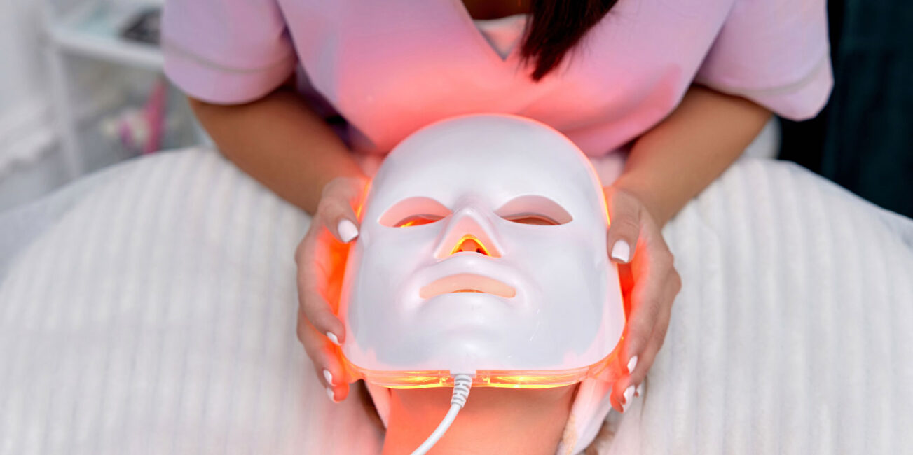 Iphoton Led Mask: solução prática para pele mais saudável