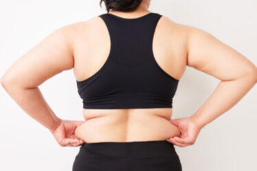 Retenção de líquidos: por que o corpo fica inchado?